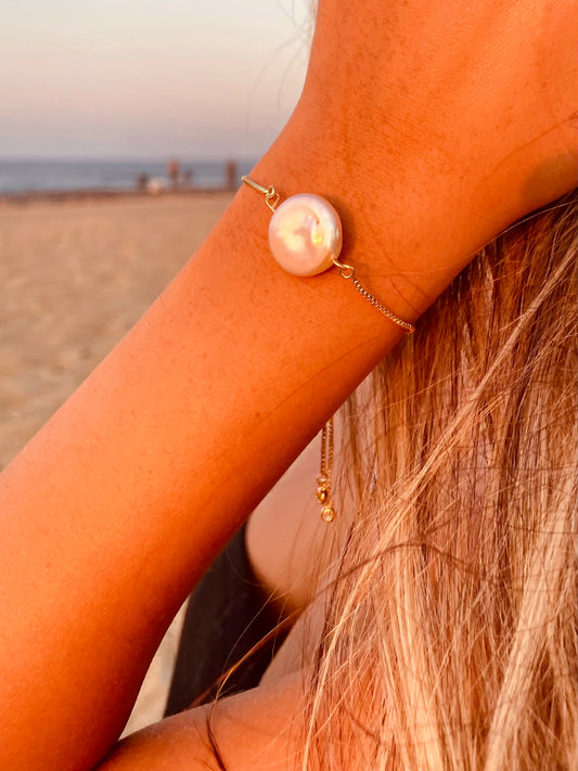 Luna coin pull bracelet